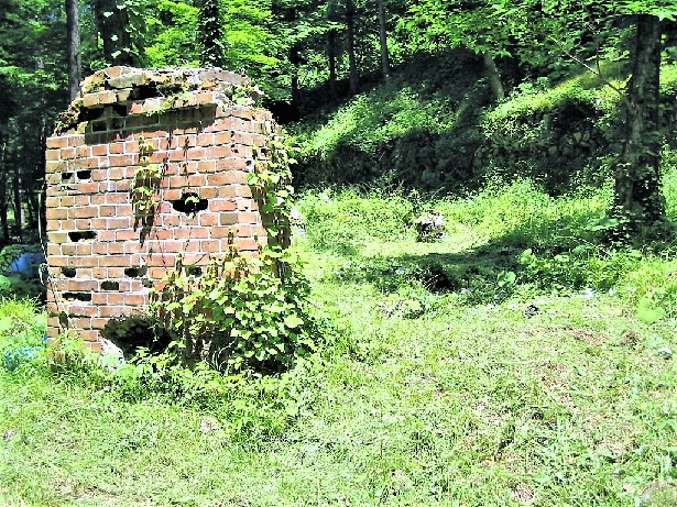 02-9第二高炉(現在).jpg 02-9第二高炉(現在).jpg